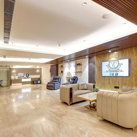 The Tyche New Delhi - Traveller'S Choice Award Winner 2025 Extérieur photo