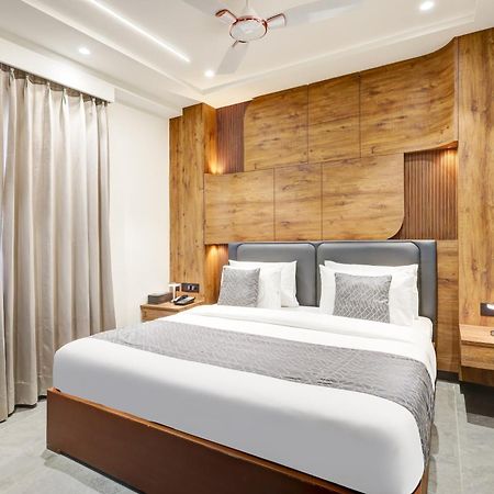 The Tyche New Delhi - Traveller'S Choice Award Winner 2025 Extérieur photo