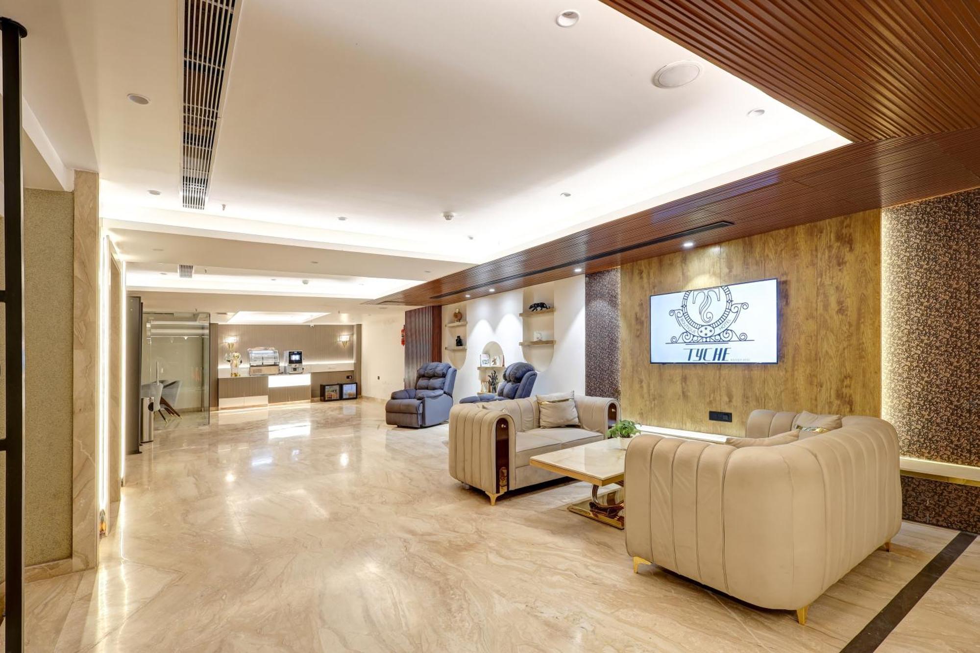 The Tyche New Delhi - Traveller'S Choice Award Winner 2025 Extérieur photo