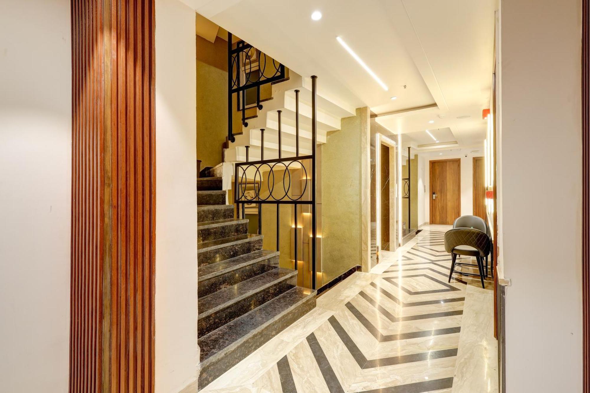 The Tyche New Delhi - Traveller'S Choice Award Winner 2025 Extérieur photo