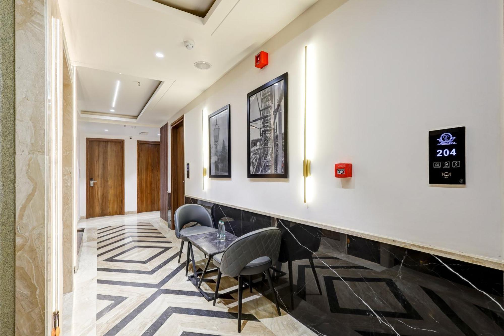 The Tyche New Delhi - Traveller'S Choice Award Winner 2025 Extérieur photo